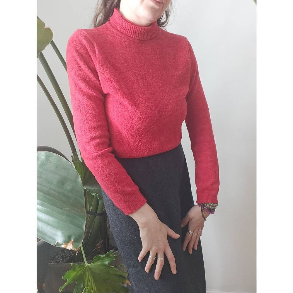 Cherry Red Vintage Turtleneck Sweater Super Soft 70s Long Sleeve